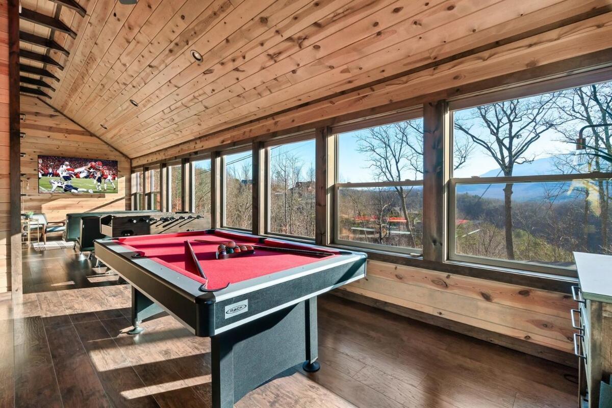 Private Secluded Luxury With Forest & Mt Views Chalet