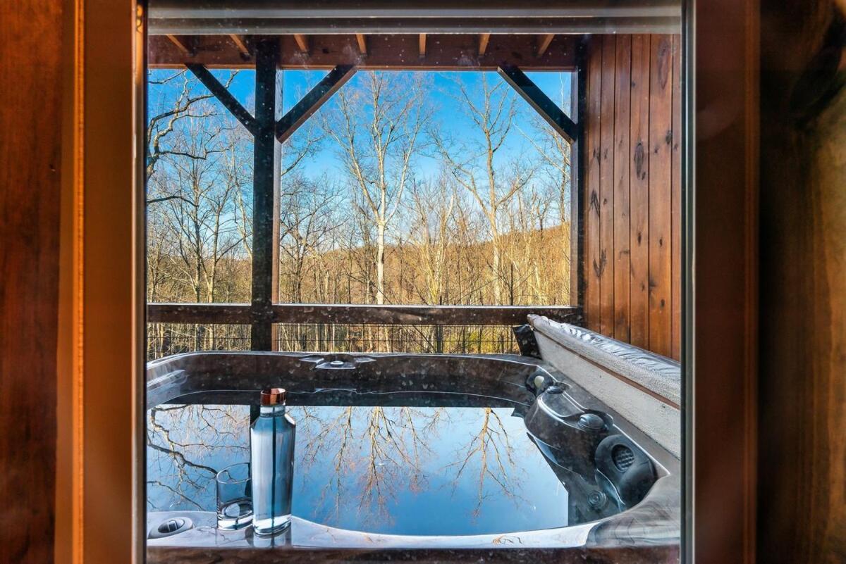 Chalet Private Secluded Luxury With Forest & Mt Views