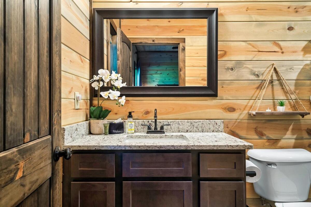 Private Secluded Luxury With Forest & Mt Views Chalet *