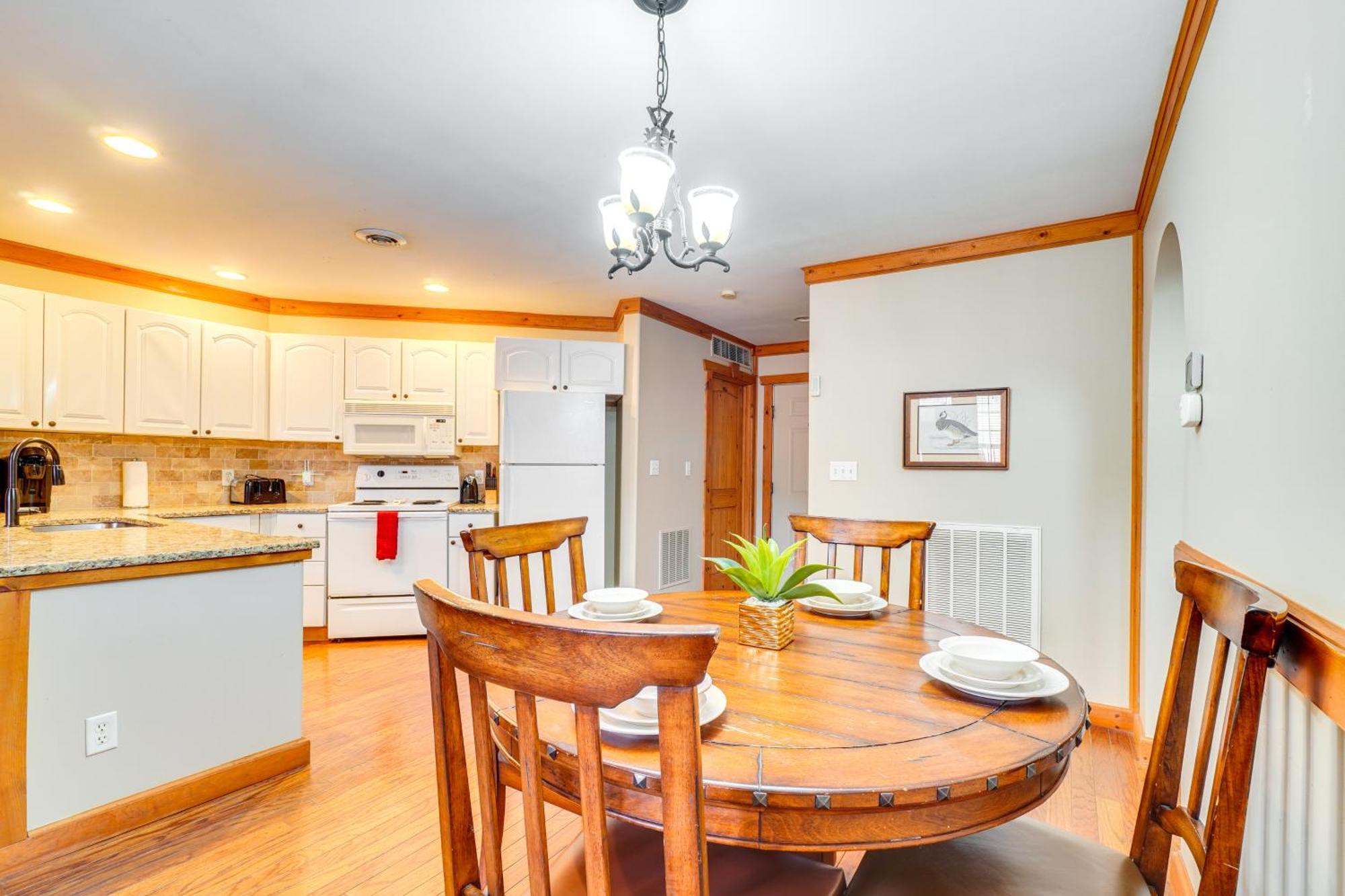 Cozy With Sauna Near Hiking Trails * Gatlinburg