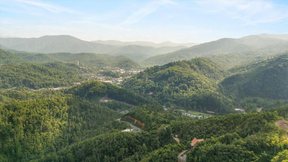 Holiday home Serenity Views Hot Tub, Sauna, Fire Pit, Game Gatlinburg