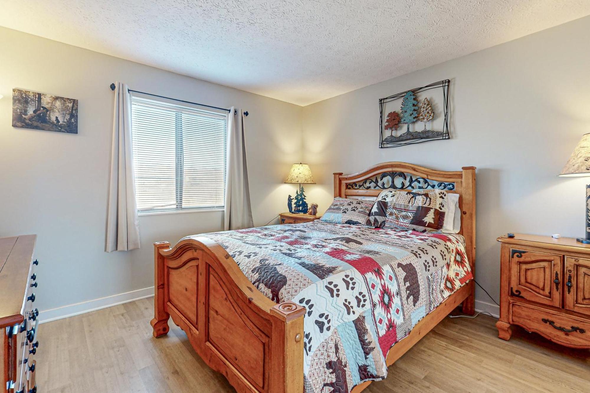 A Beary Wonderful Life - 208 Apartment Gatlinburg