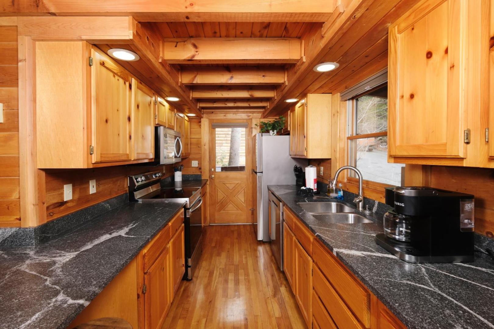 Bear Trax By Colonial Properties * Gatlinburg