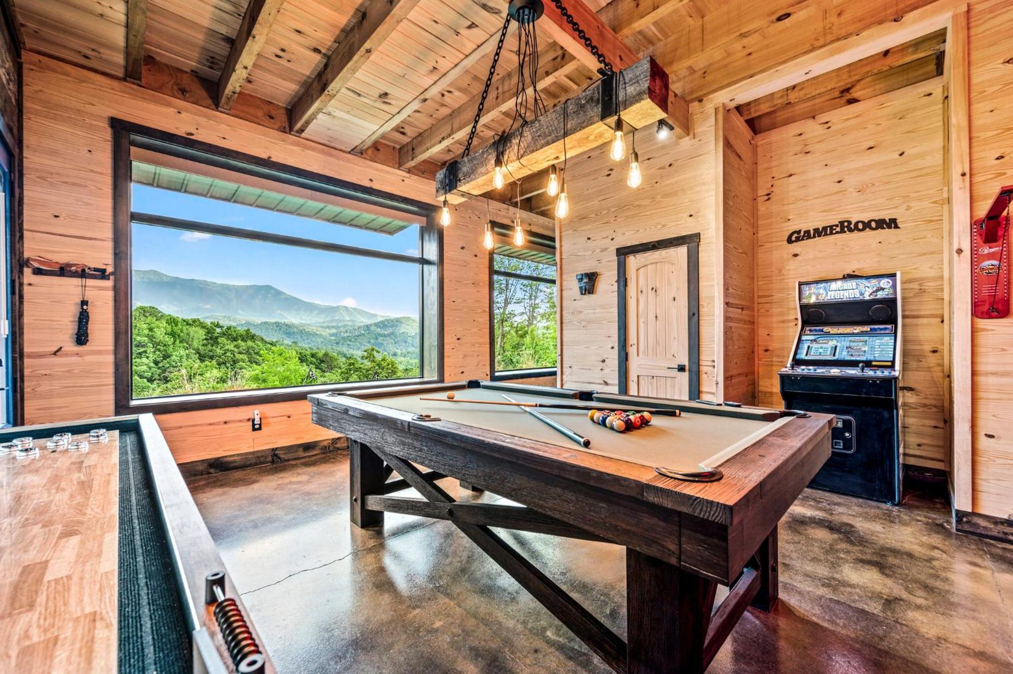 Chalet Windows To The Mountains