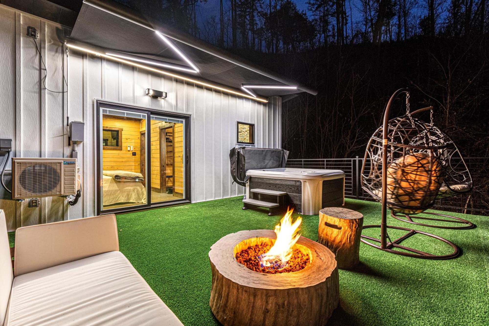 Whispering Waters Chalet