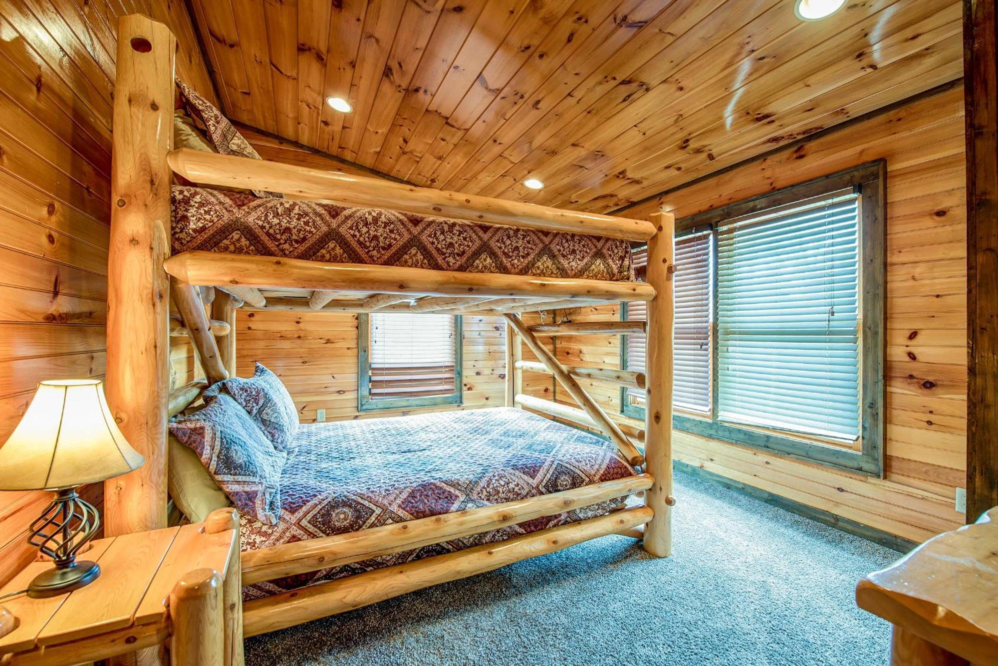 Standing Bear Holiday home