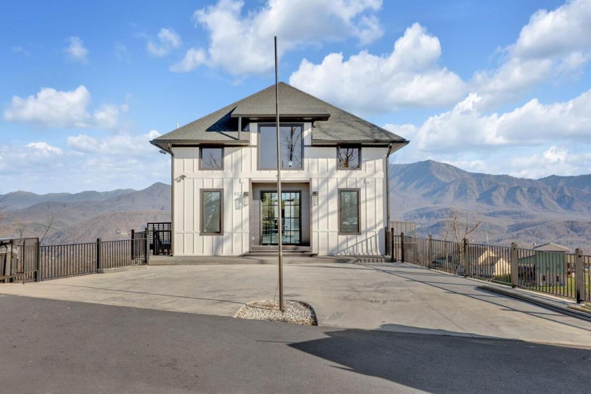 Luxury With Views Gatlinburg