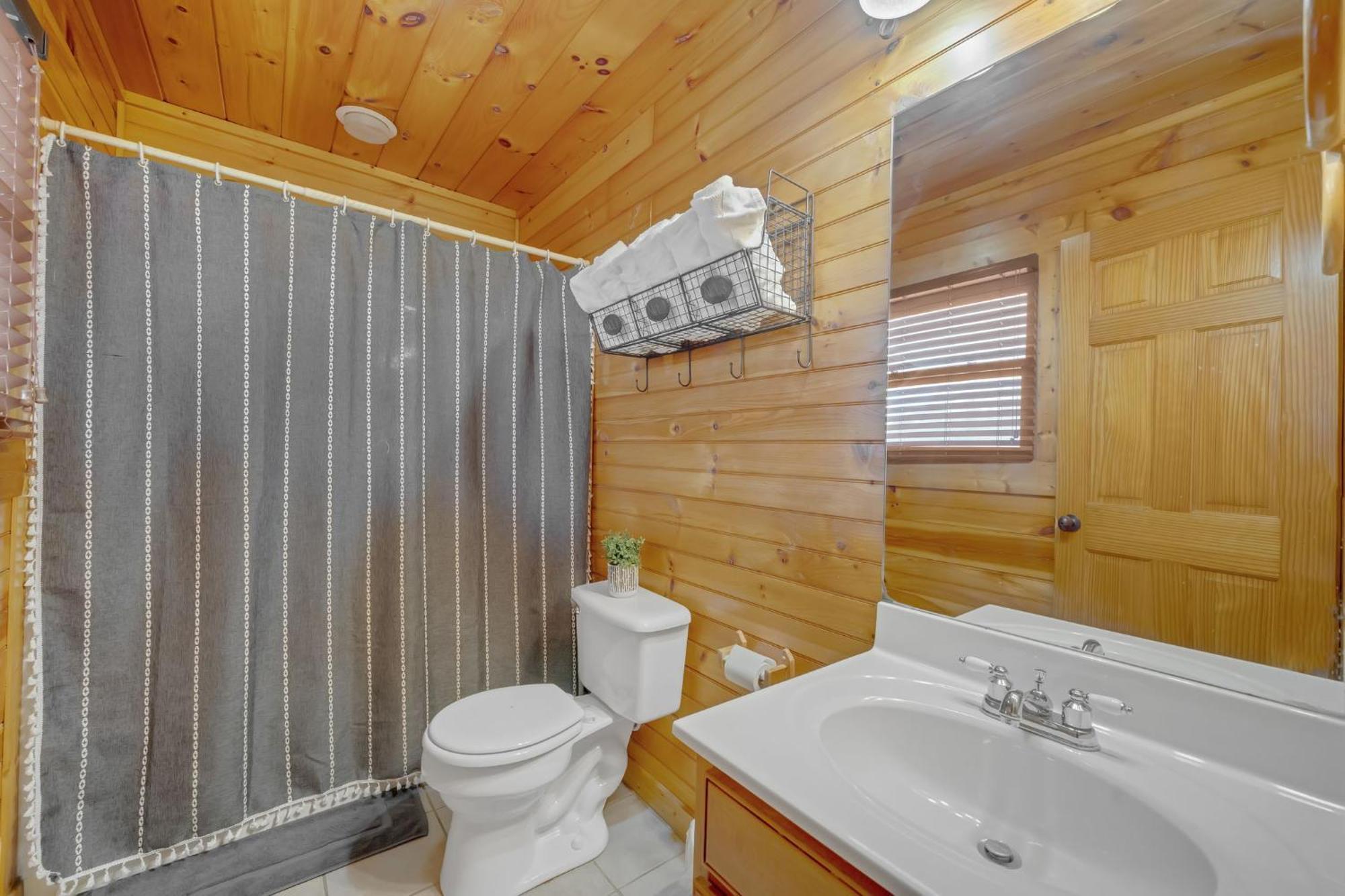 Holiday home Smoky Stargazer Pet Friendly For Groups With Game And Arcade Gatlinburg