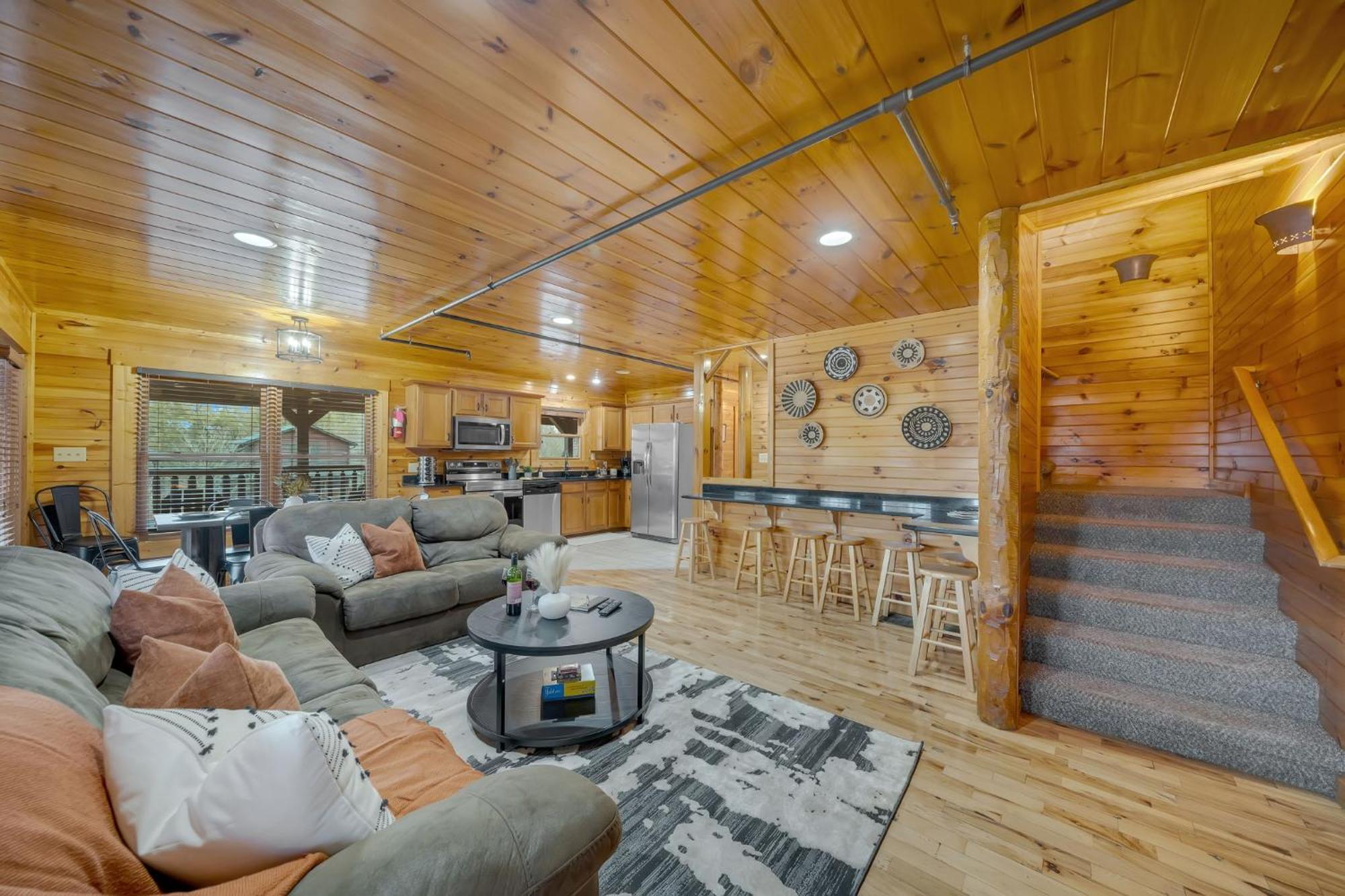 Smoky Stargazer Pet Friendly For Groups With Game And Arcade * Gatlinburg