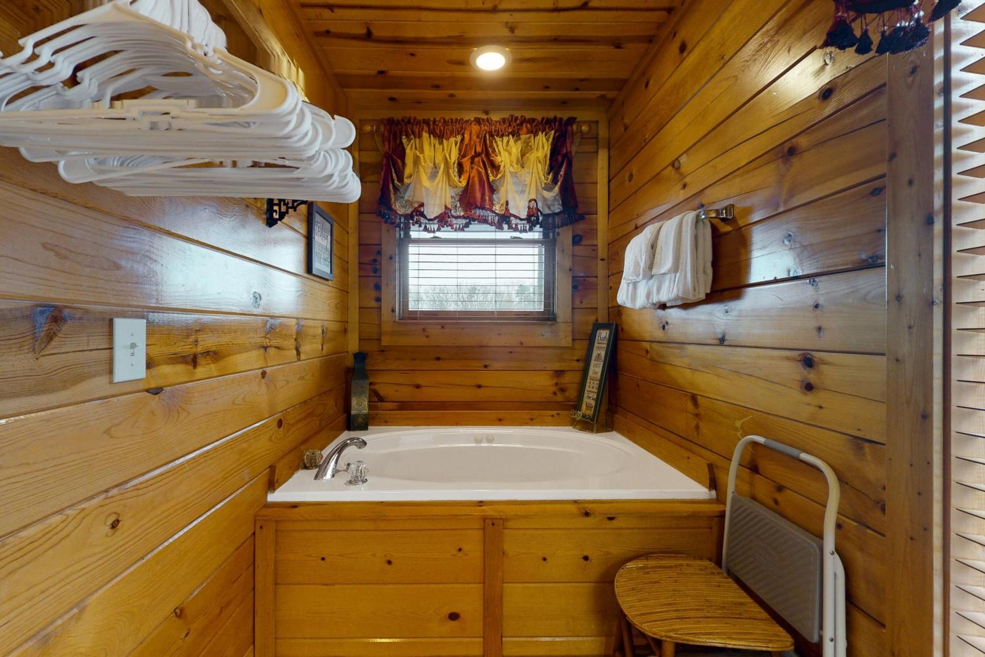 Holiday home Above The Smokies *
