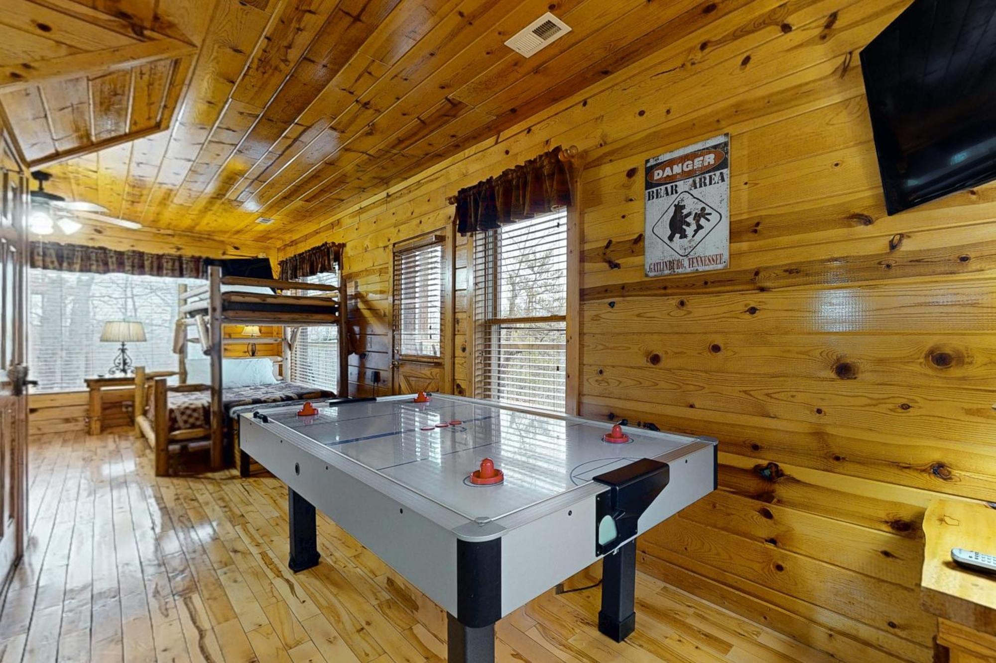 Above The Smokies Holiday home *