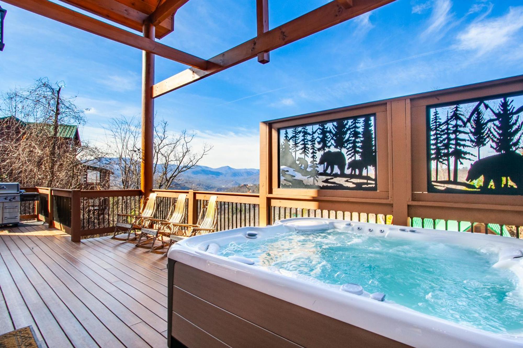 Holiday home Majesty With Mtn View, Hot Tub And Game