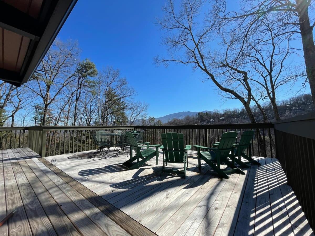 Great Views Game - Hot Tub - Fire Pit Holiday home