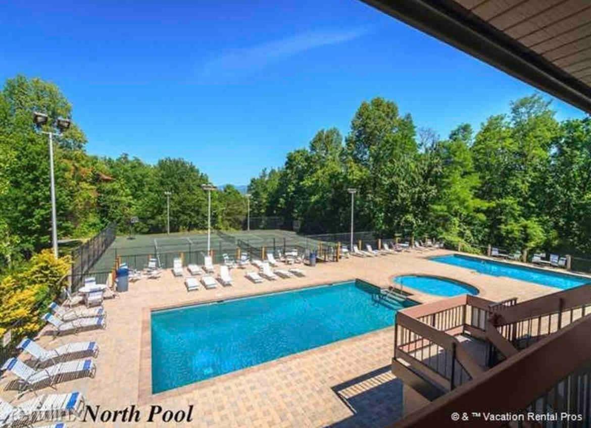 Great Views Game - Hot Tub - Fire Pit Holiday home Gatlinburg