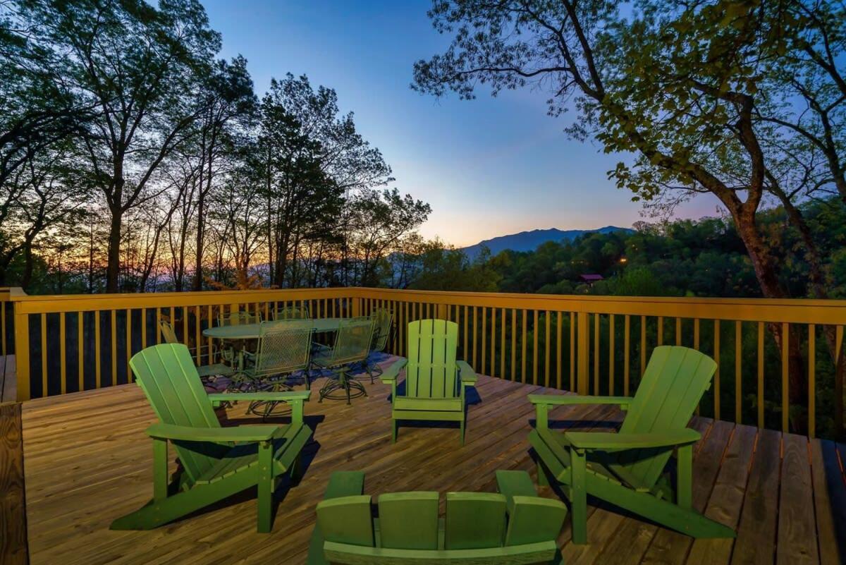 Great Views Game - Hot Tub - Fire Pit