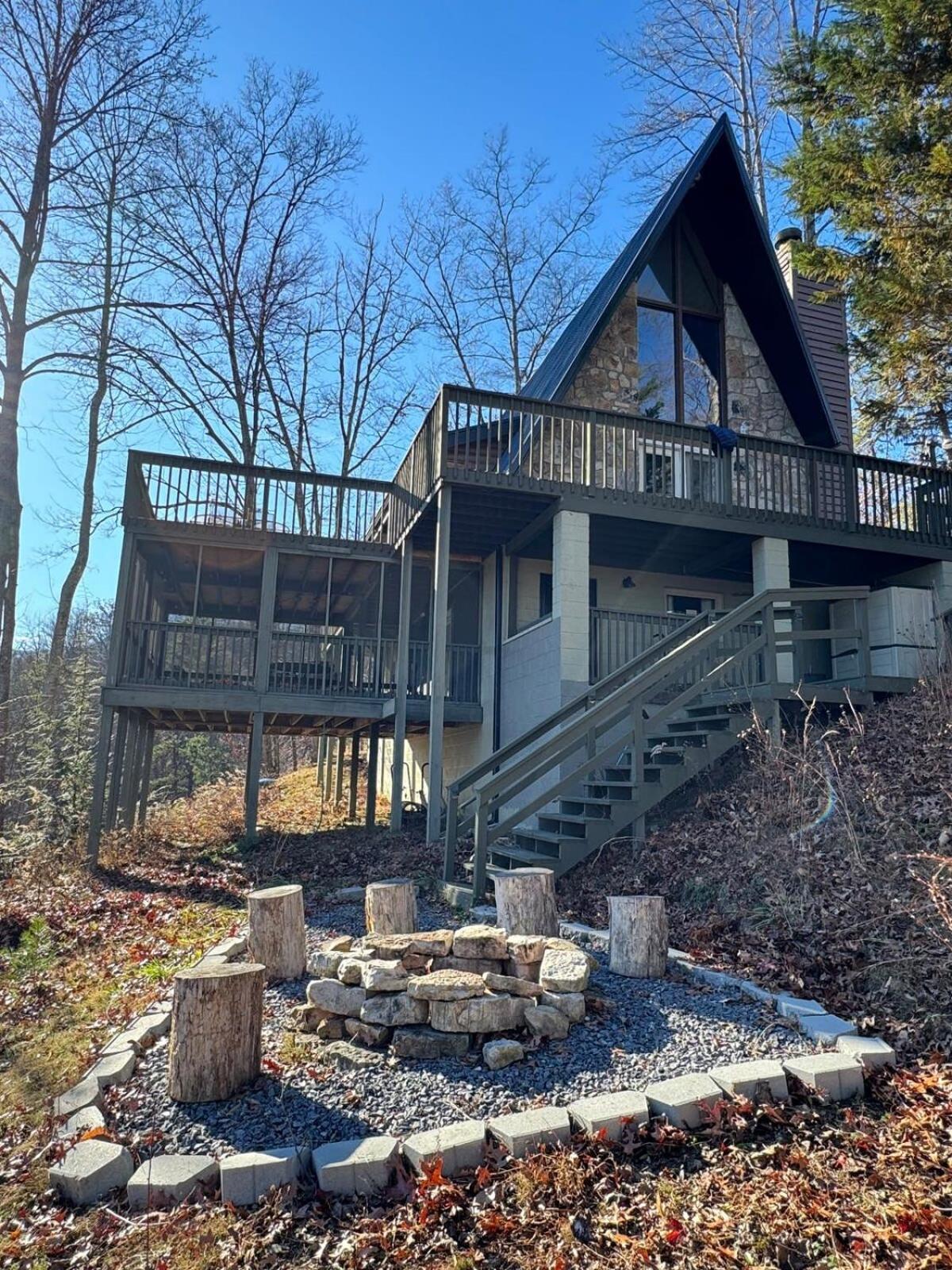 Great Views Game - Hot Tub - Fire Pit *
