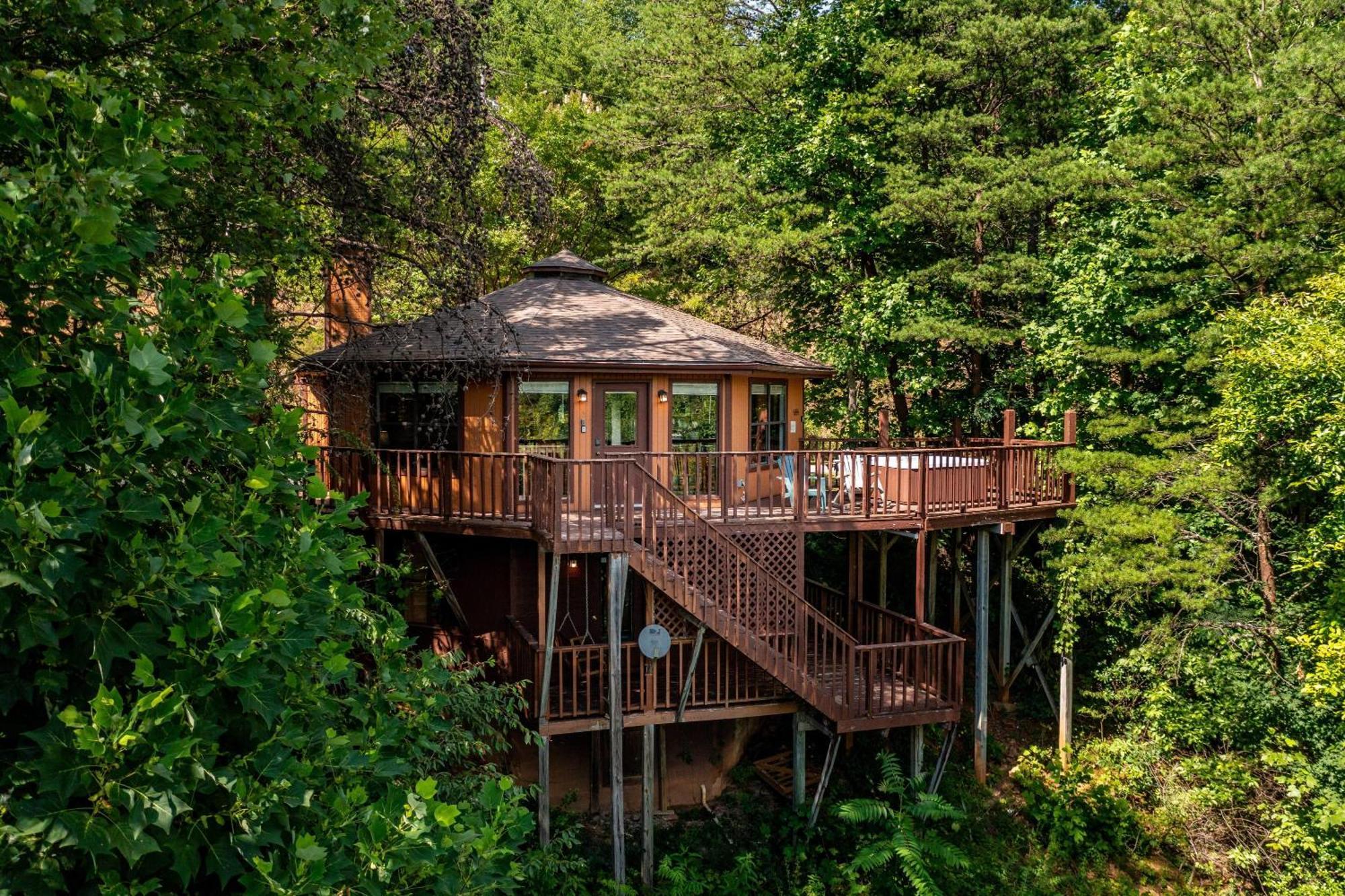 Holiday home Family Friendly Great Views Game & Hot Tub *
