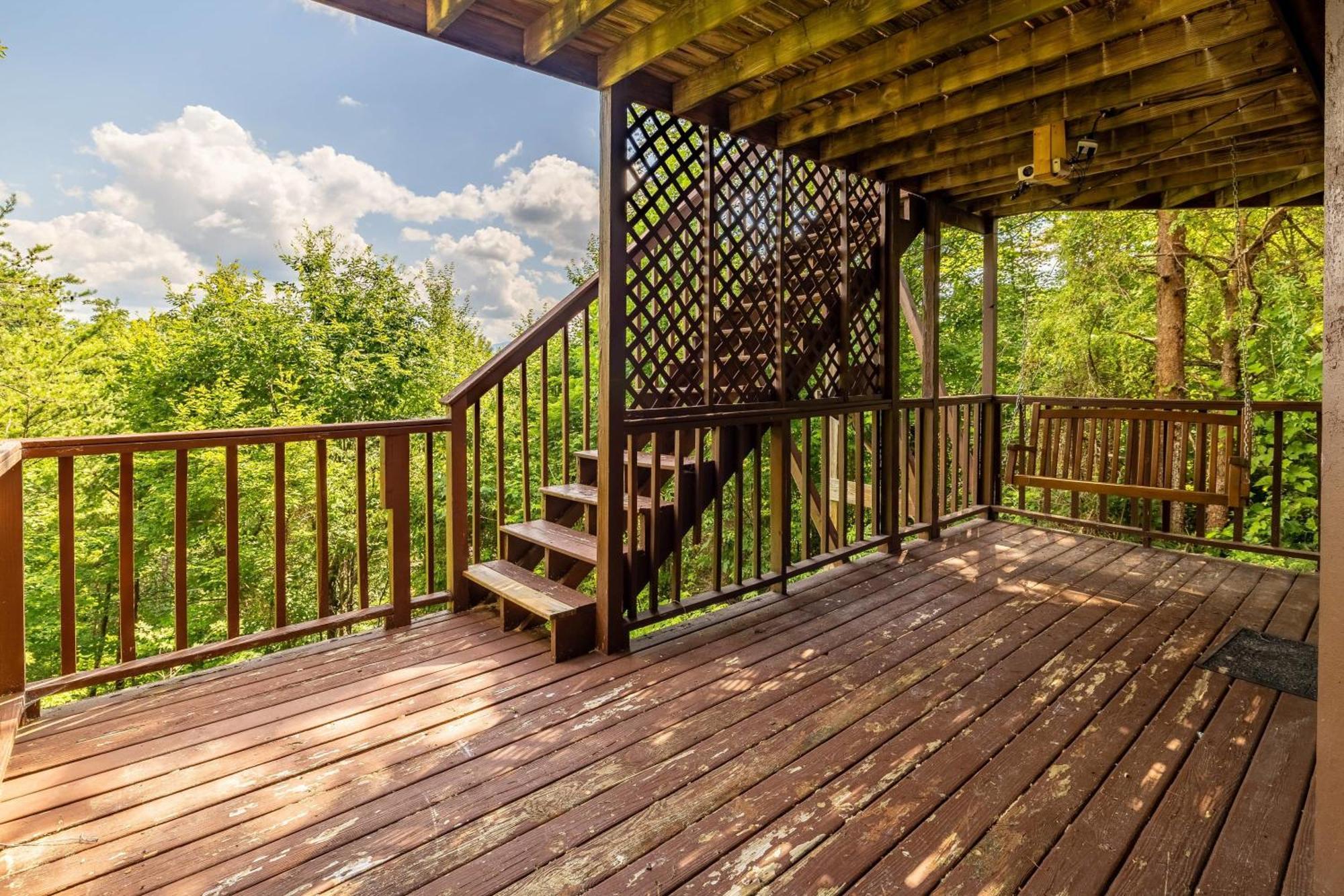 Family Friendly Great Views Game & Hot Tub *