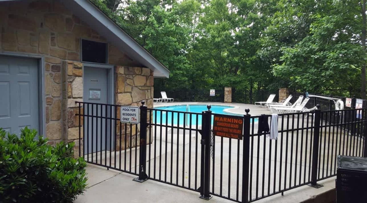 Prime Location W Hot Tub Games & Scenic Views * Gatlinburg