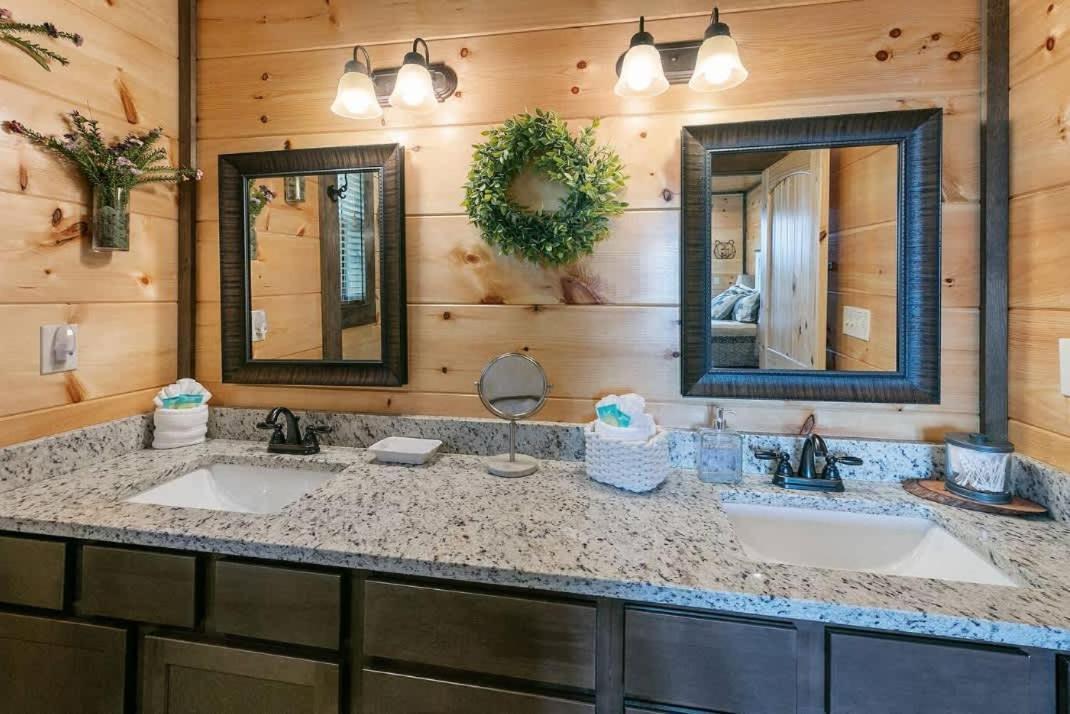 Holiday home Prime Location W Hot Tub Games & Scenic Views