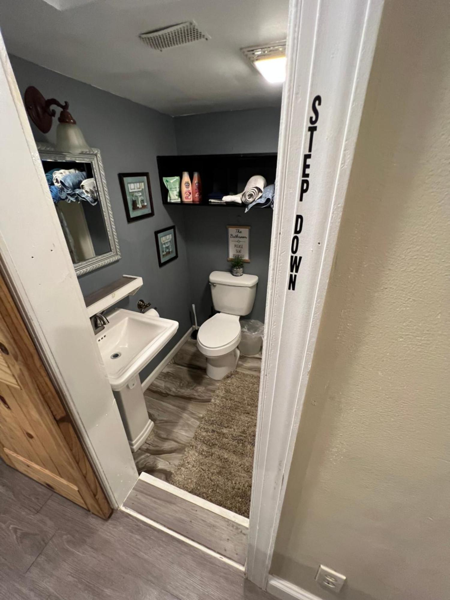Smoky Mountain High -420 & Pet Friendly Apartment