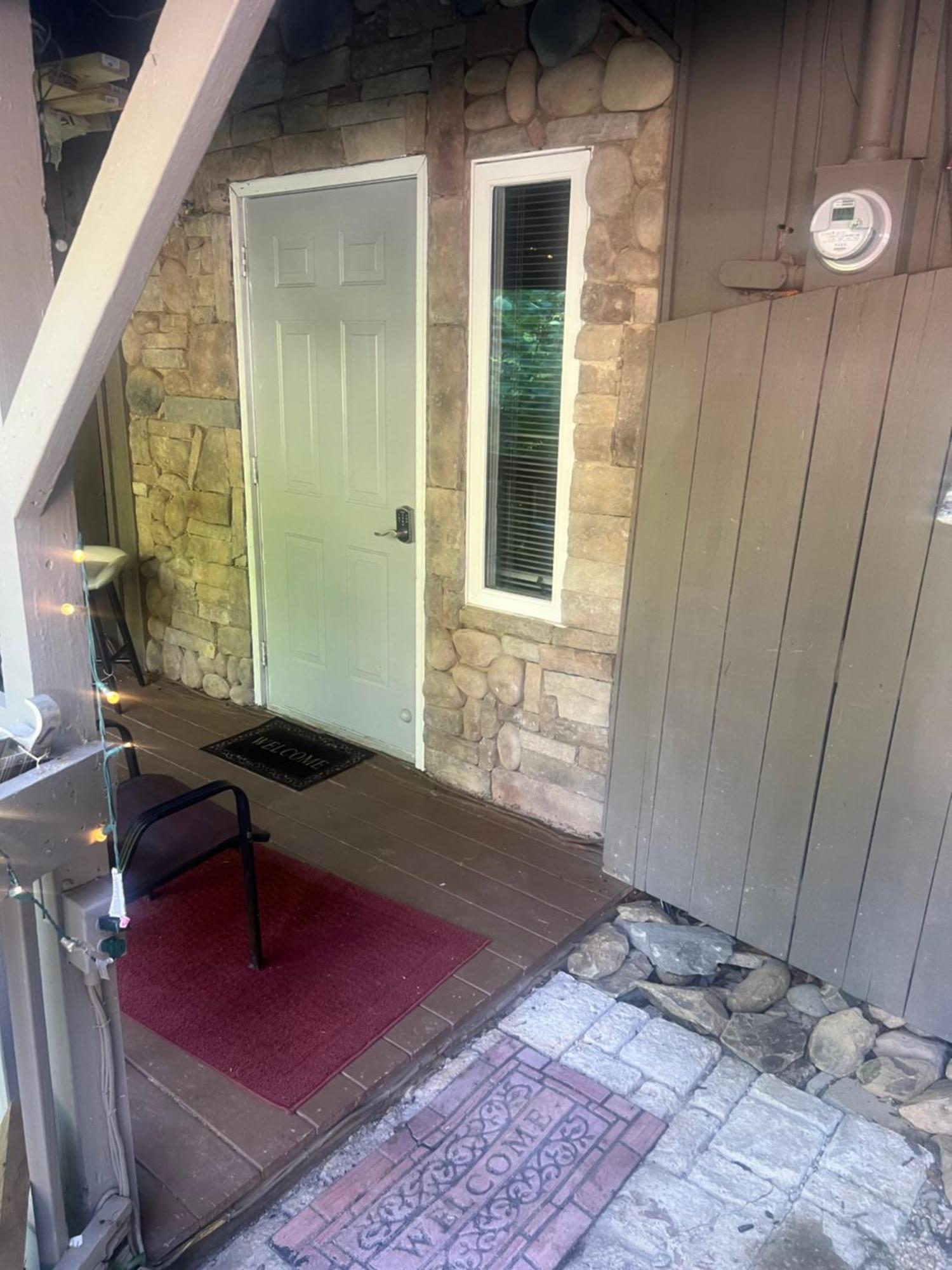 Smoky Mountain High -420 & Pet Friendly Apartment *