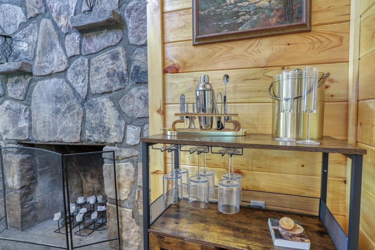 Holiday home Firefly Haven - Summer Oasis With Hot Tub