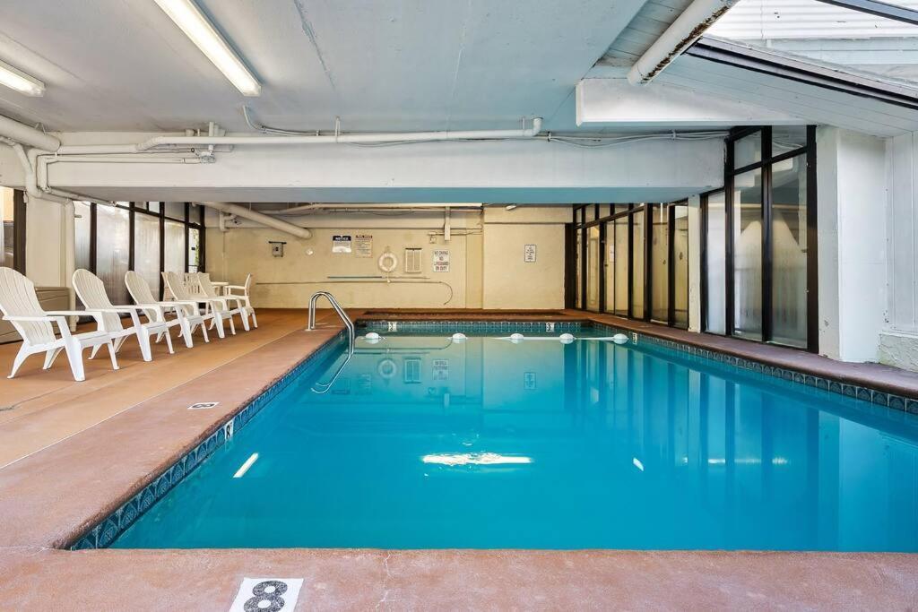 Apartment Serenity Of Gatlinburg*indoor & Outdoor Pool *