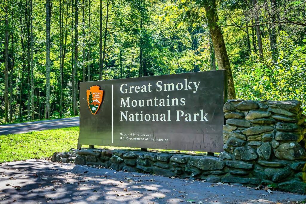 Serenity Of Gatlinburg*indoor & Outdoor Pool Gatlinburg