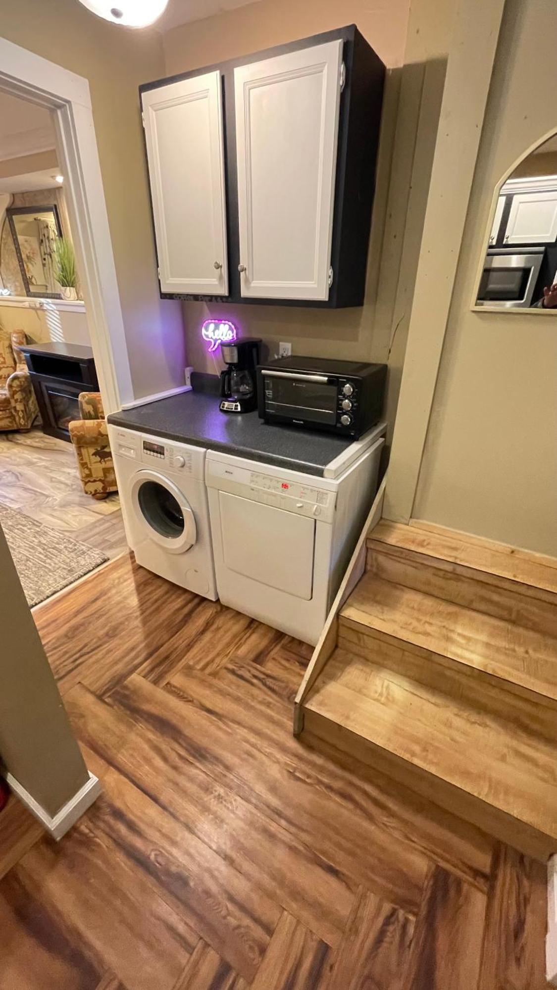 Smoky Mountain High -420 & Pet Friendly * Gatlinburg