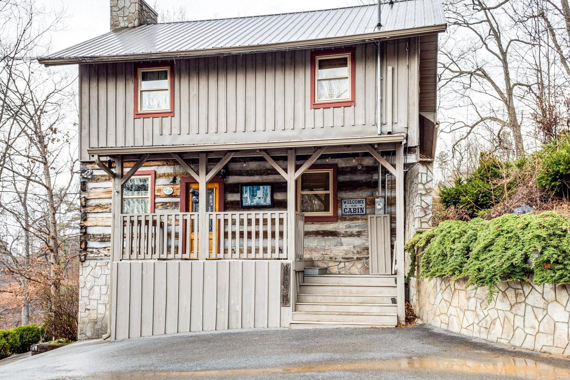 Spacious With Hot Tub And Game Room! Gatlinburg