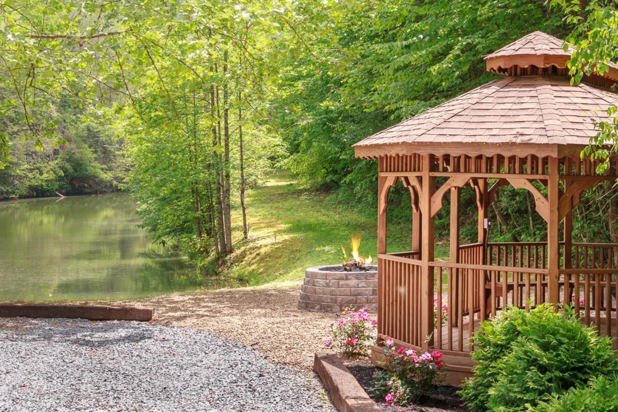 Lakeside Rendezvous By Stony Brook Holiday home Gatlinburg