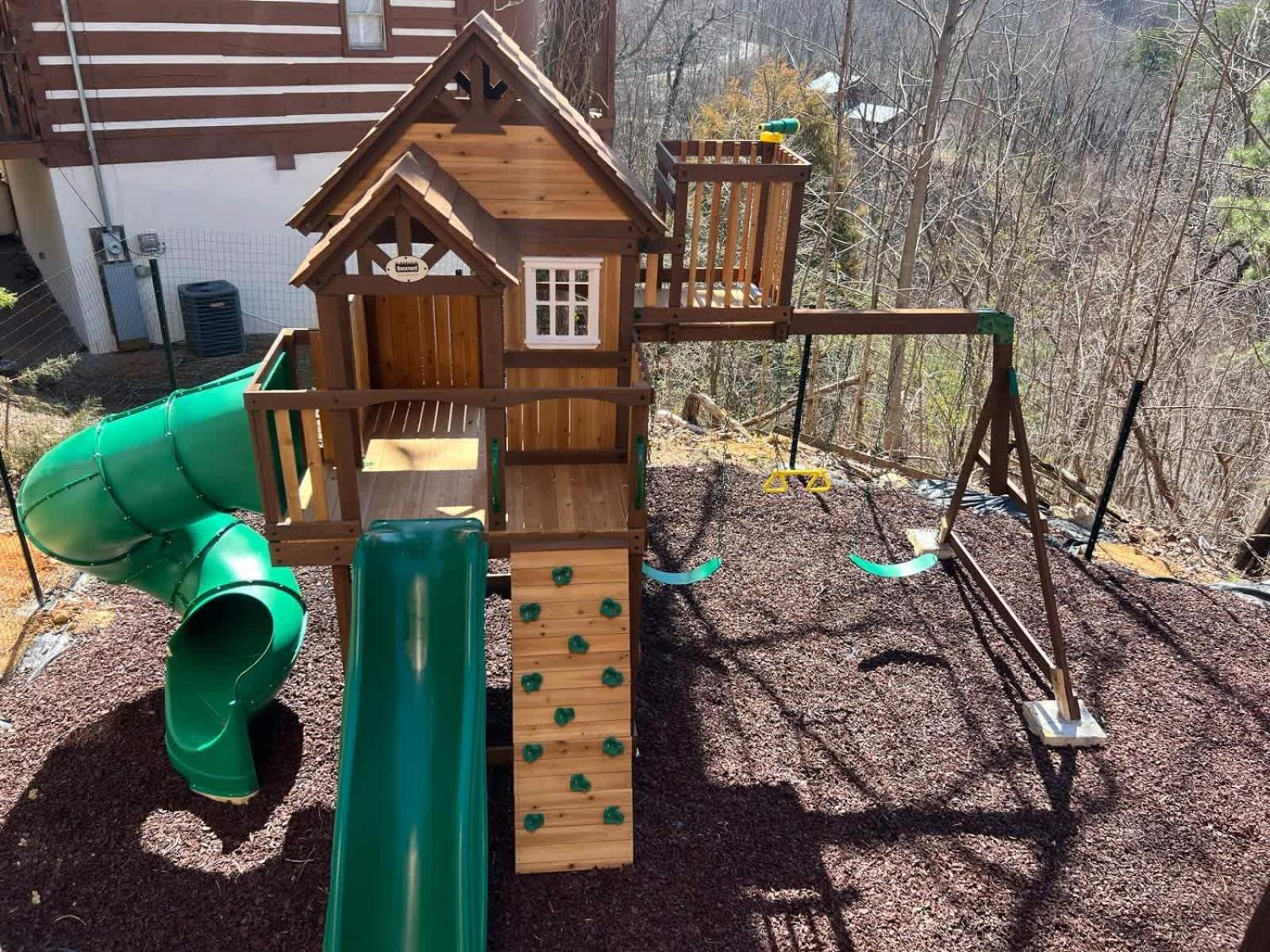 Mountain View, Indoor Pool, Luxury Cabin, Bears * Gatlinburg
