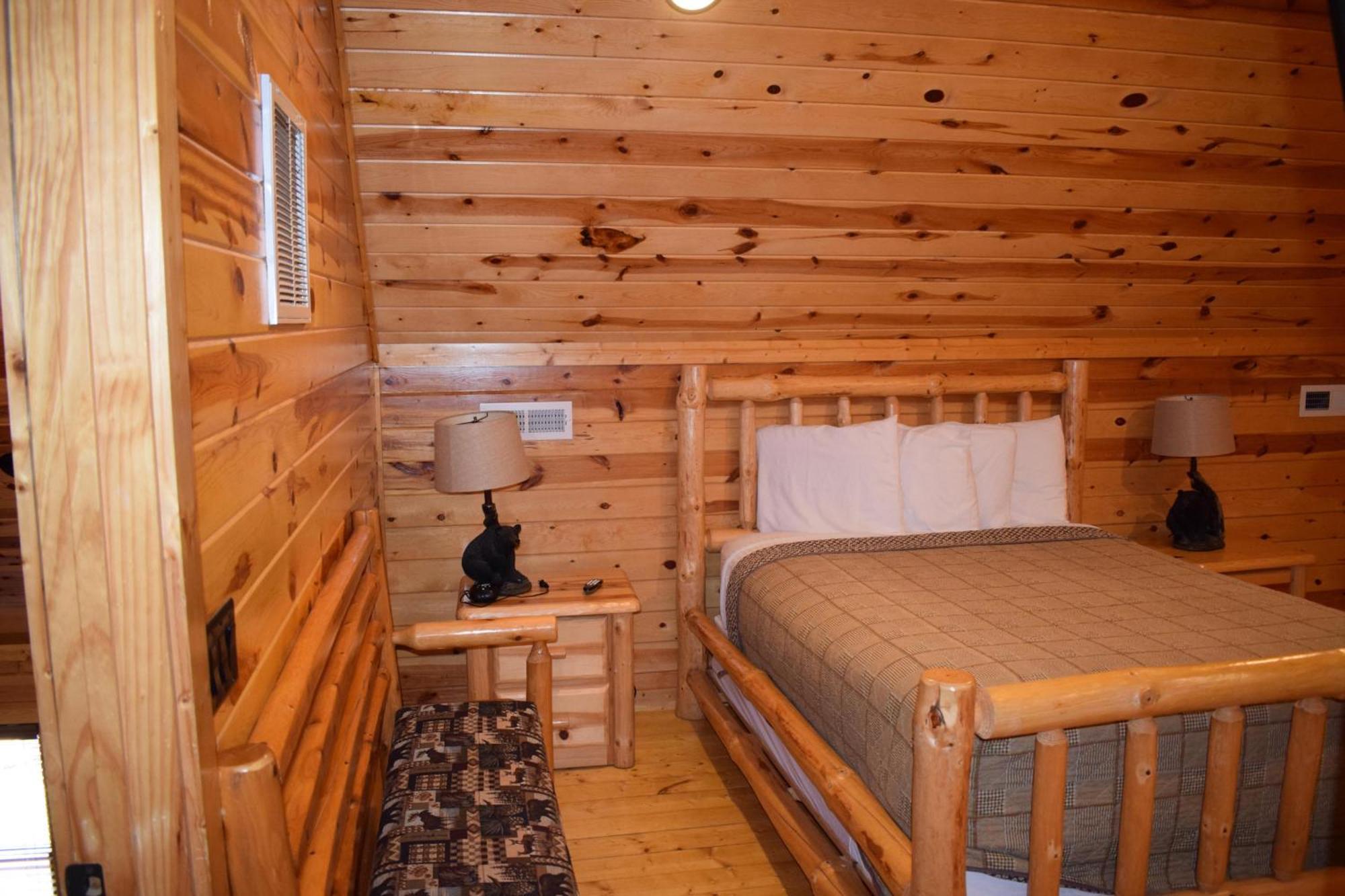 Lovely Cabin-close To The Fun! Holiday home *
