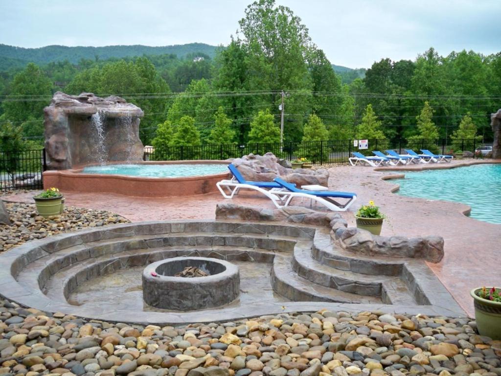 Holiday home Moondance Cabin-enjoy Your Journey To The Smokies! Gatlinburg