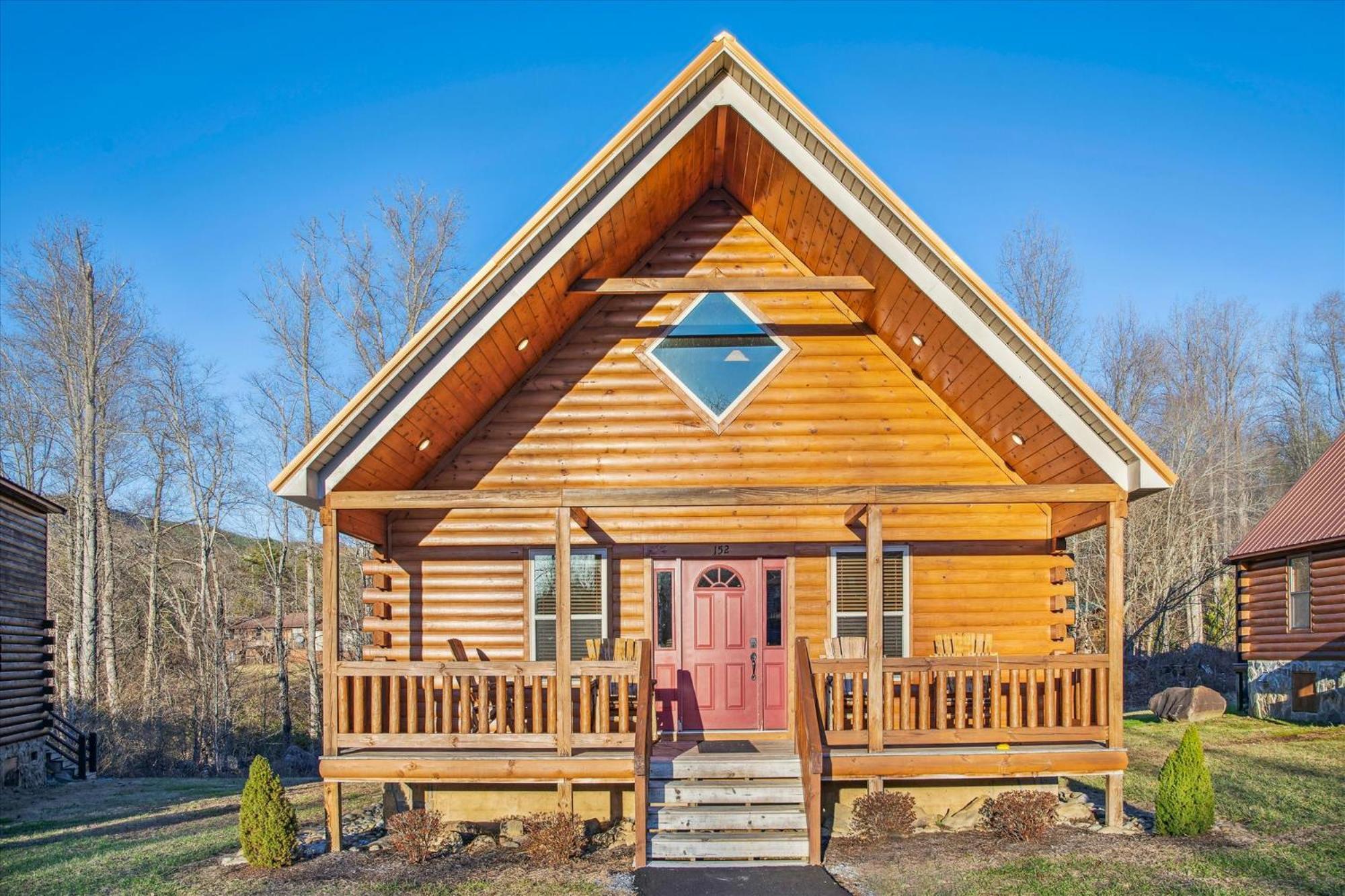 Moondance Cabin-enjoy Your Journey To The Smokies!