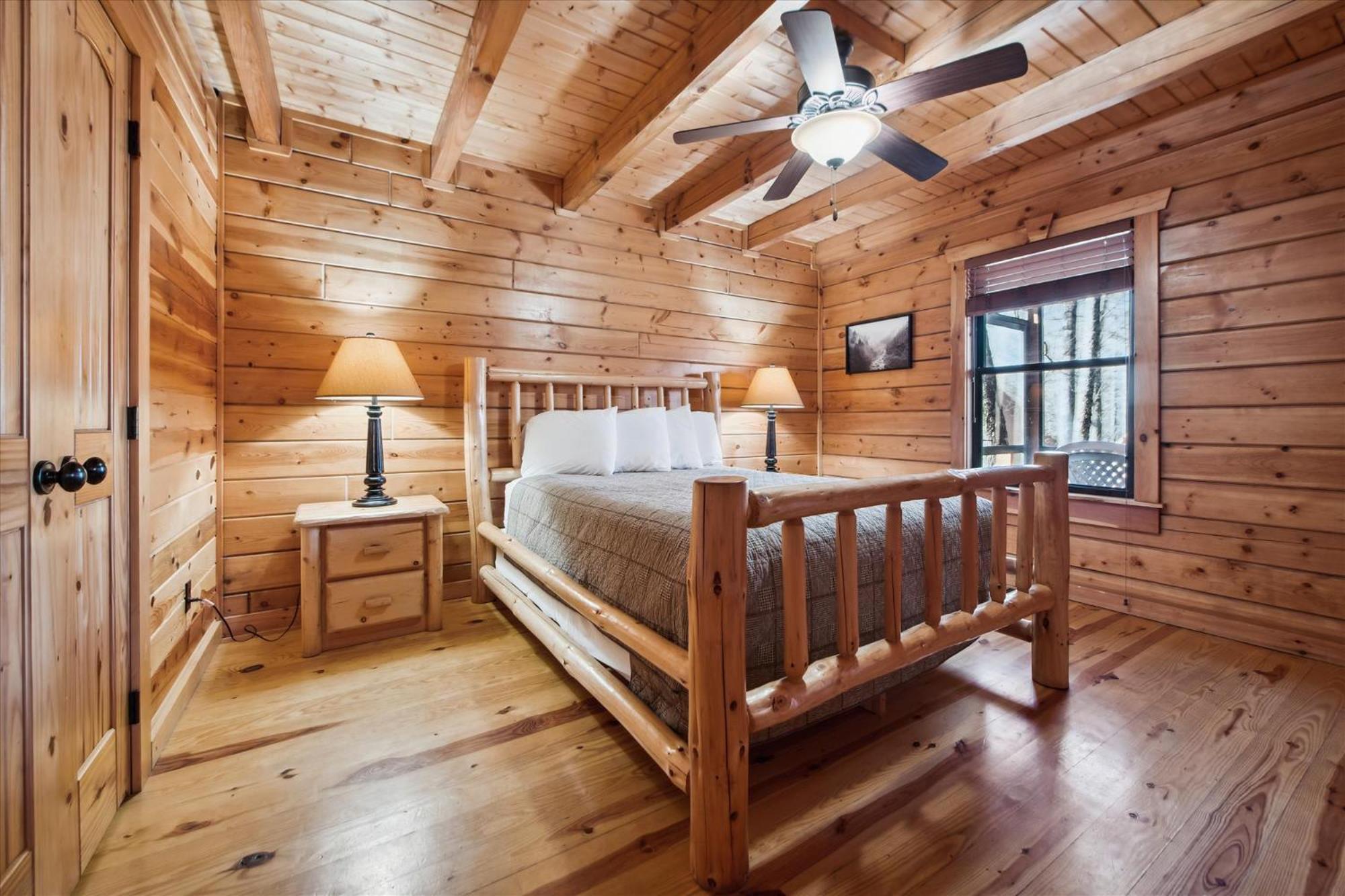 Alpine Spirit - Smoky Mountain Family Fun! *