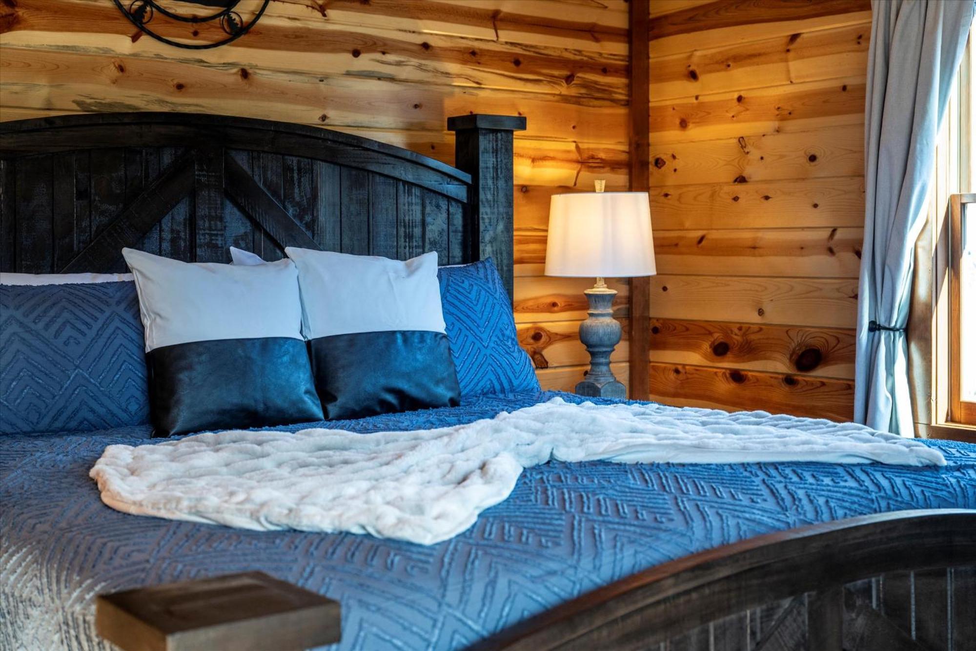 Infinity Blossom Retreat Holiday home Gatlinburg