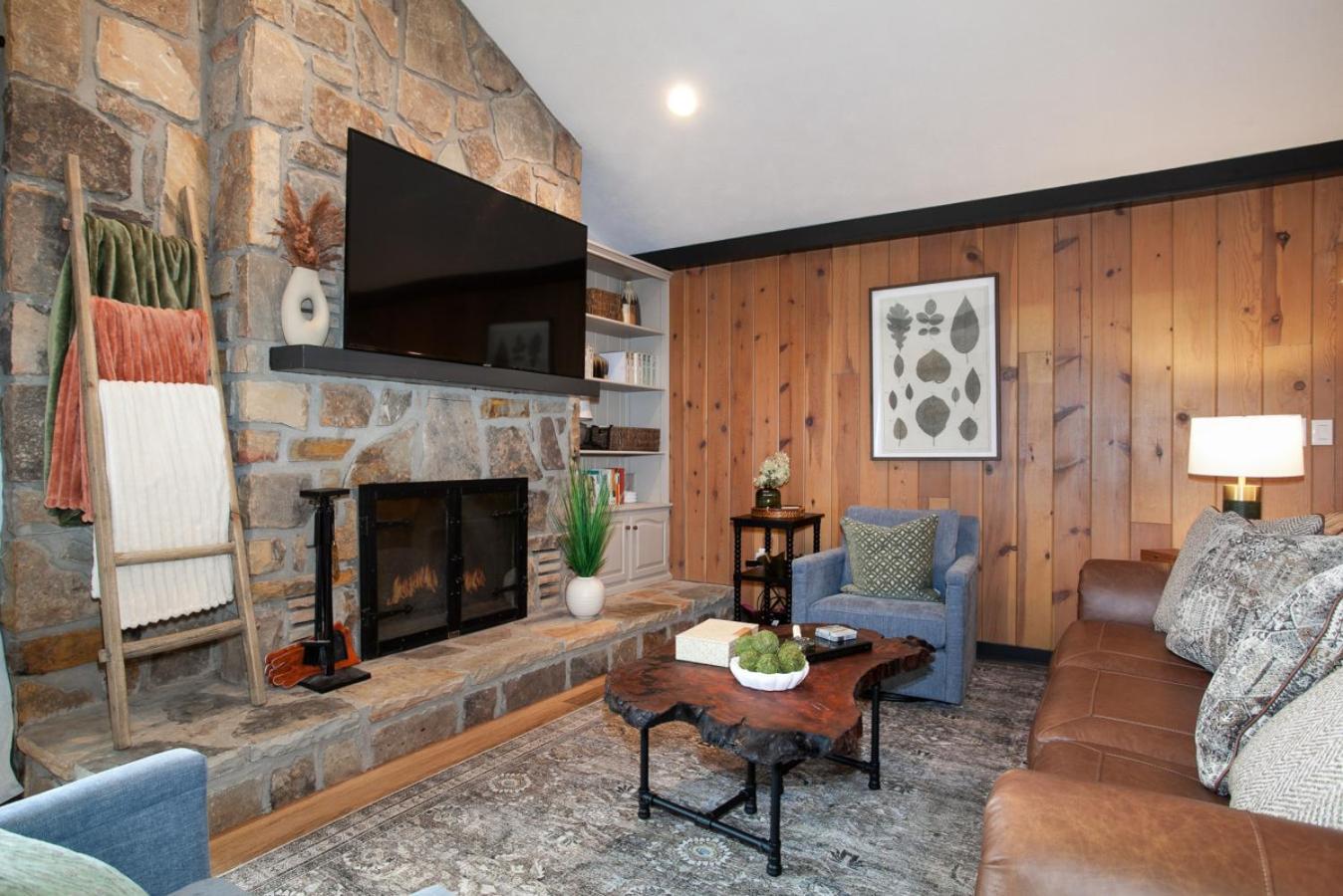 Moody Mountain Mtn Views Hot Tub Gameroom Holiday home *