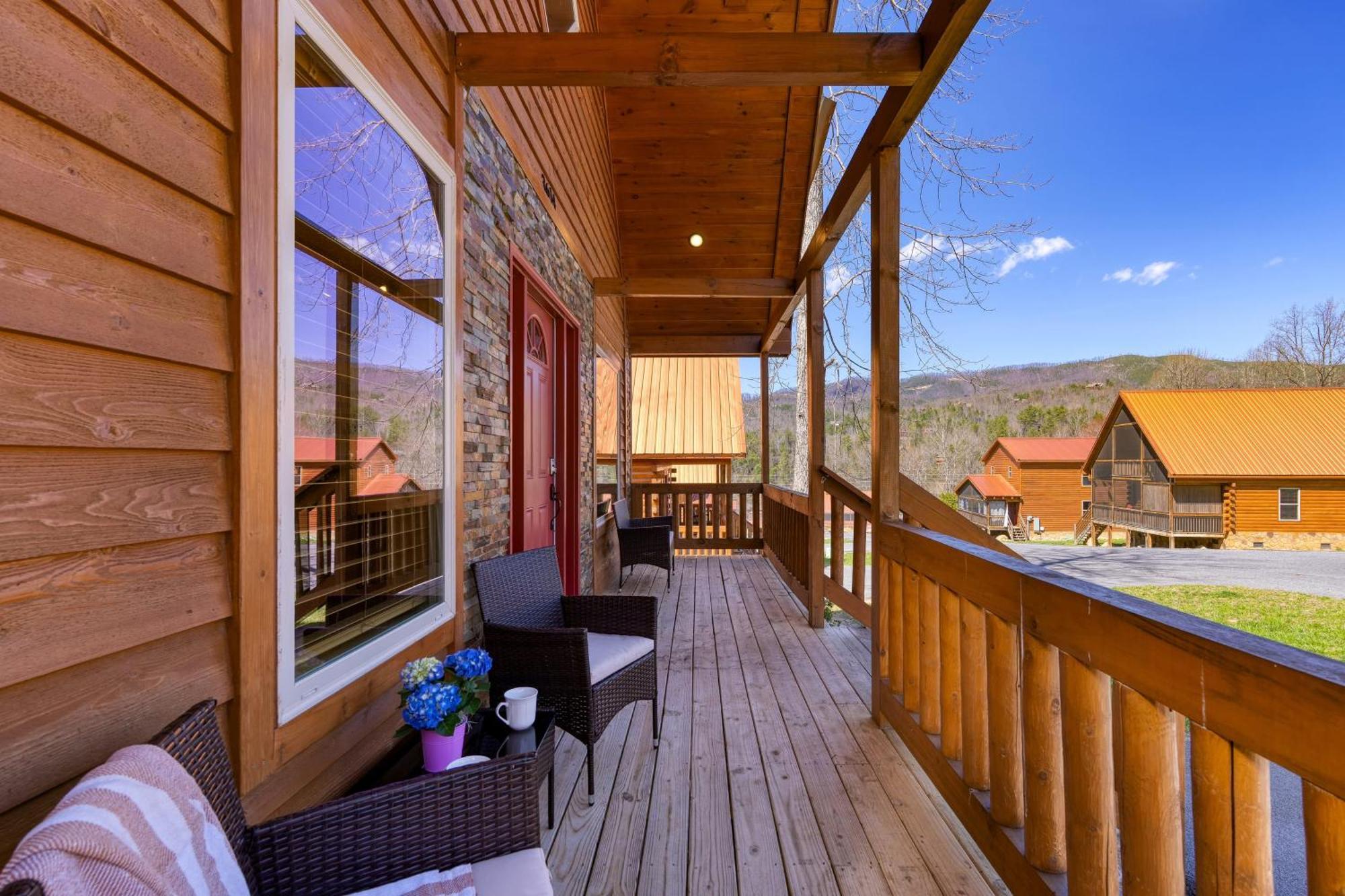 Hot Tub Foosball Poolgymtennis Access Chill'n In The Smokies By Avantstay Holiday home Gatlinburg