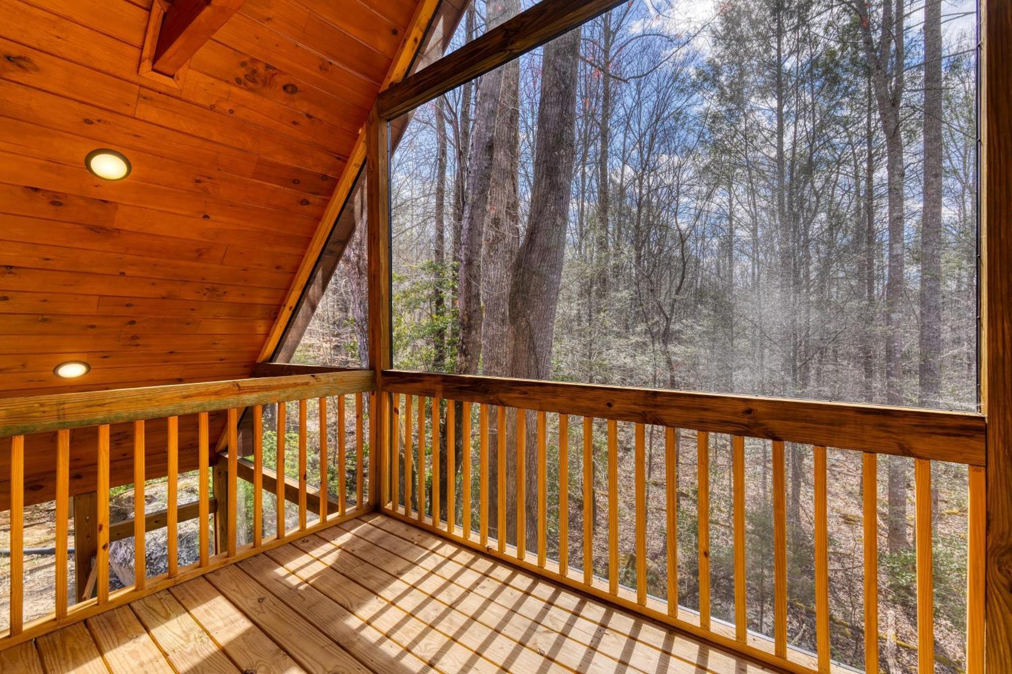 Hot Tub Foosball Poolgymtennis Access Chill'n In The Smokies By Avantstay * Gatlinburg