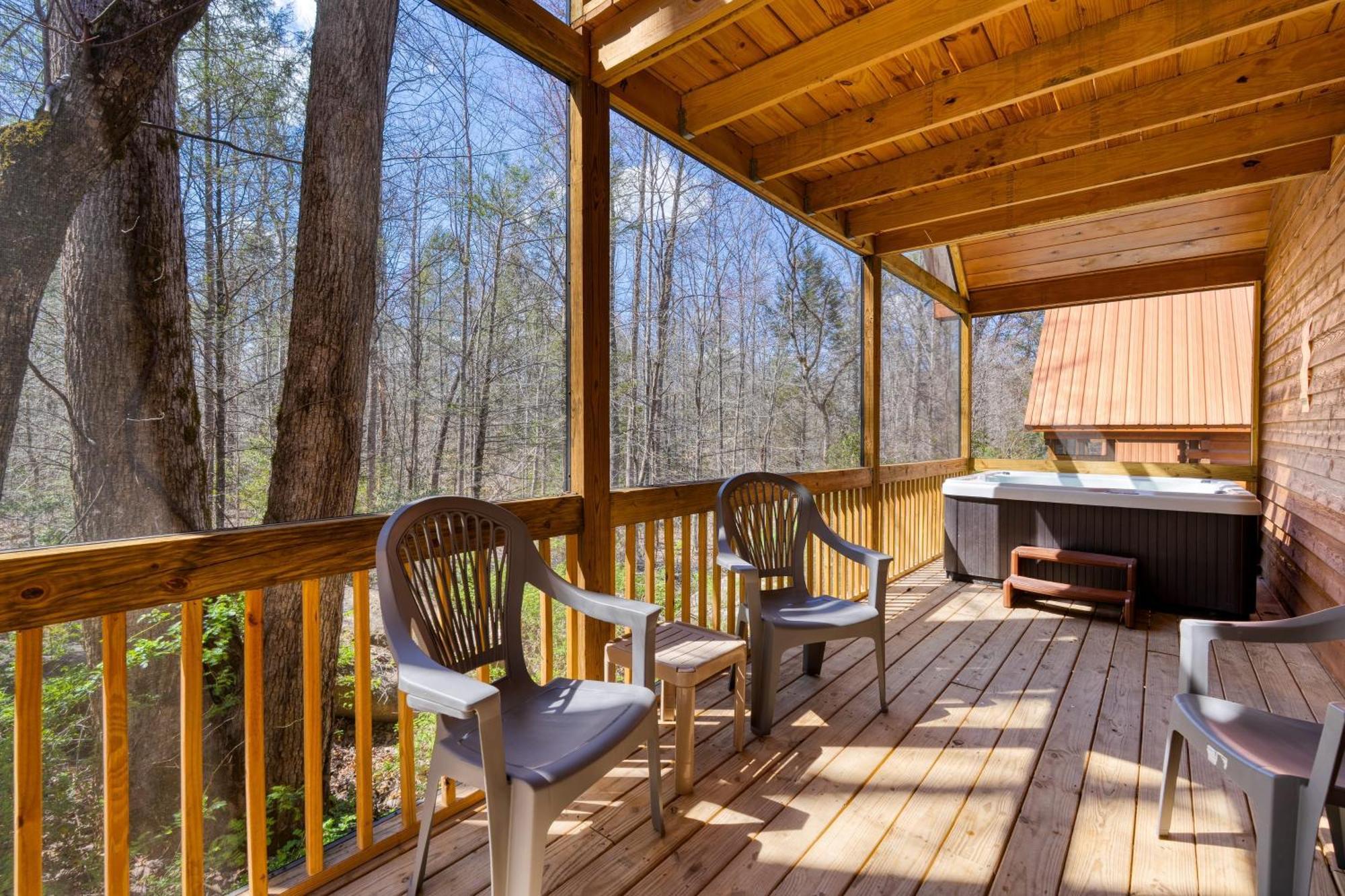 Hot Tub Foosball Poolgymtennis Access Chill'n In The Smokies By Avantstay Gatlinburg