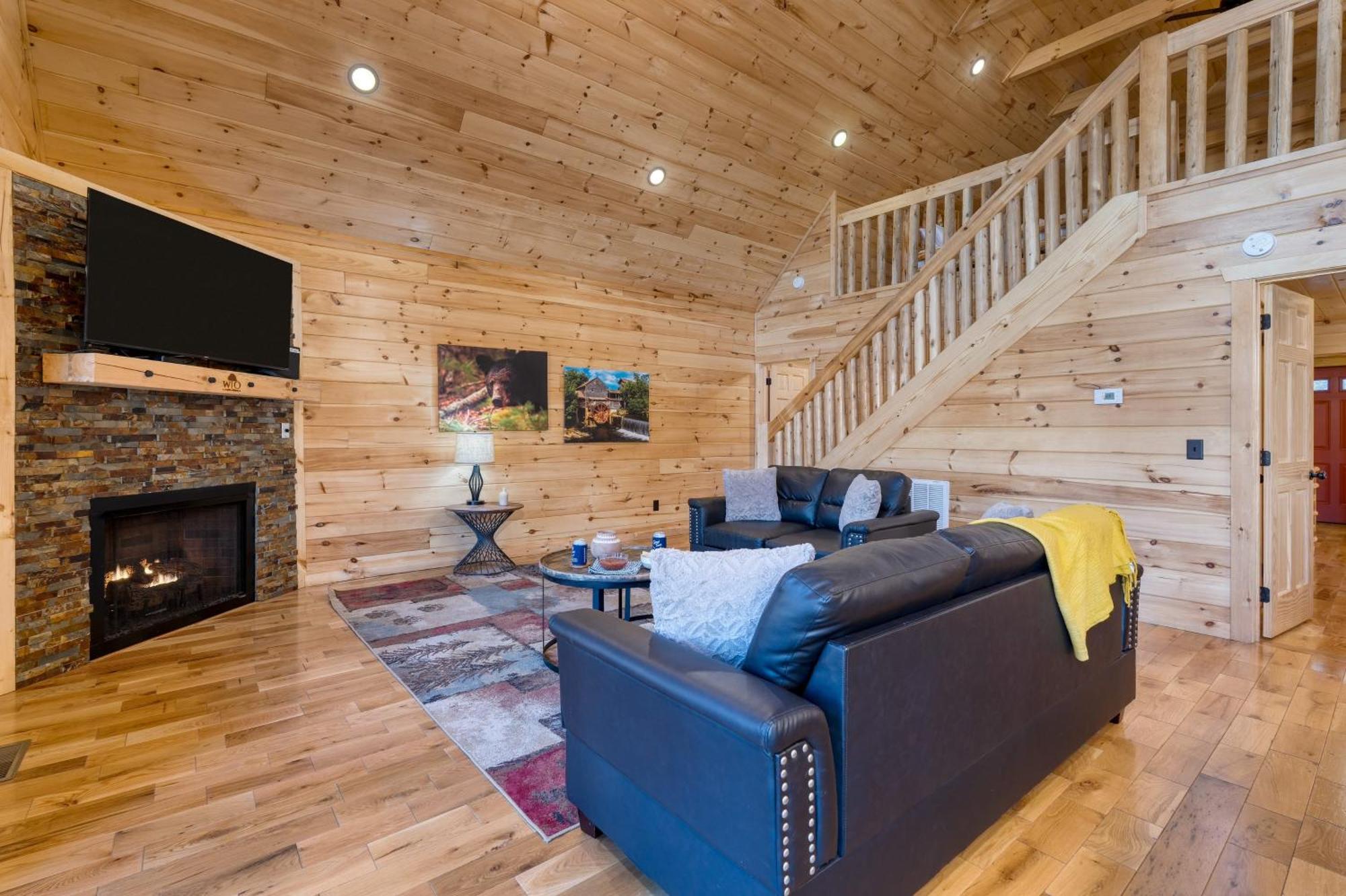 Hot Tub Foosball Poolgymtennis Access Chill'n In The Smokies By Avantstay Holiday home *