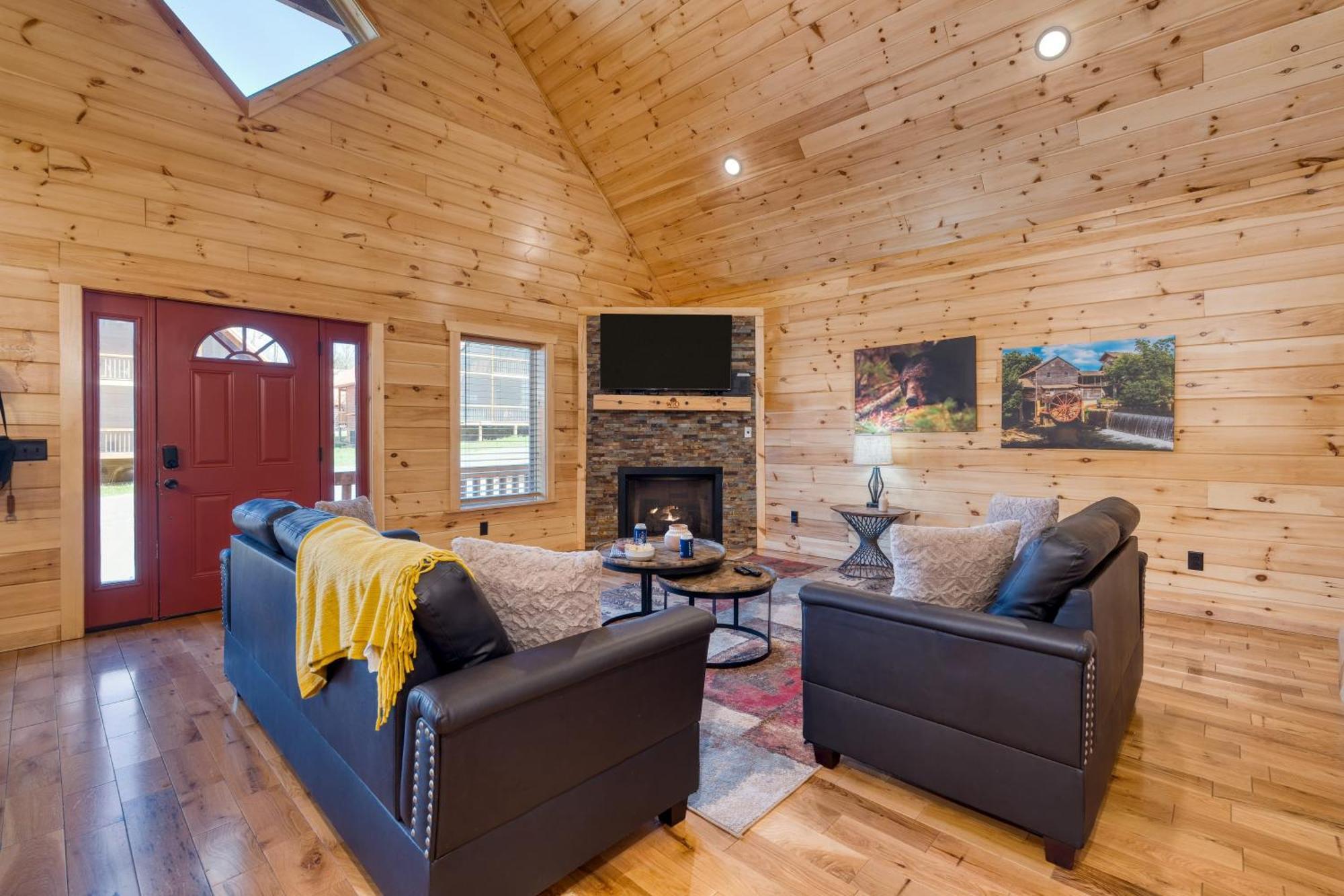 Holiday home Hot Tub Foosball Poolgymtennis Access Chill'n In The Smokies By Avantstay *