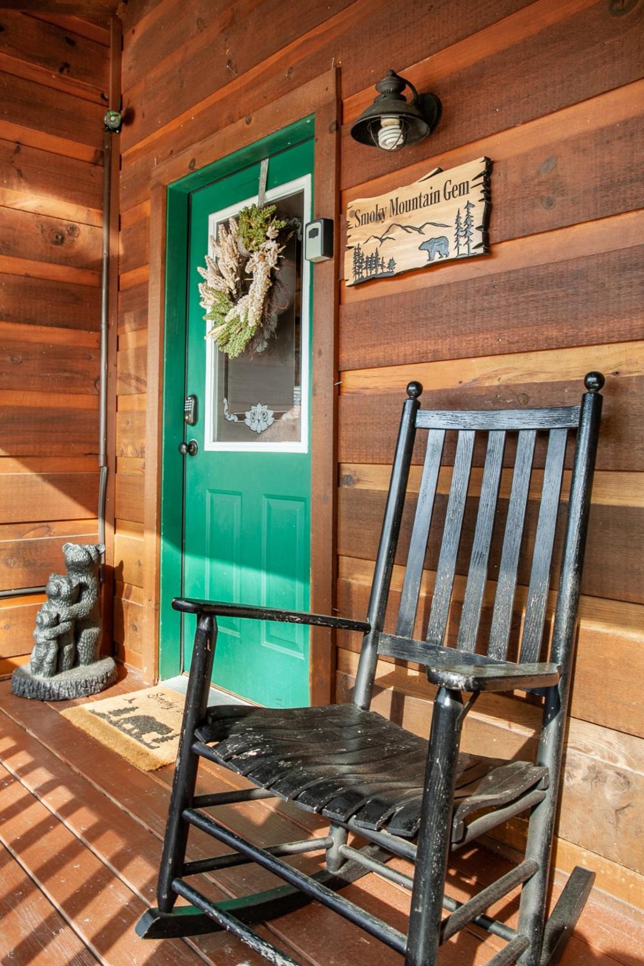 Holiday home Smoky Mountain Gem Mtn View Hot Tub Grill