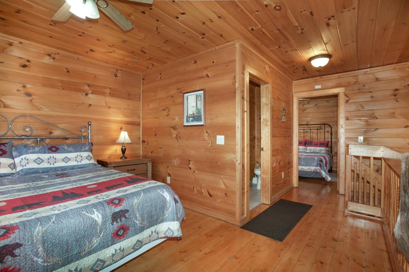 Holiday home Smoky Mountain Gem Mtn View Hot Tub Grill
