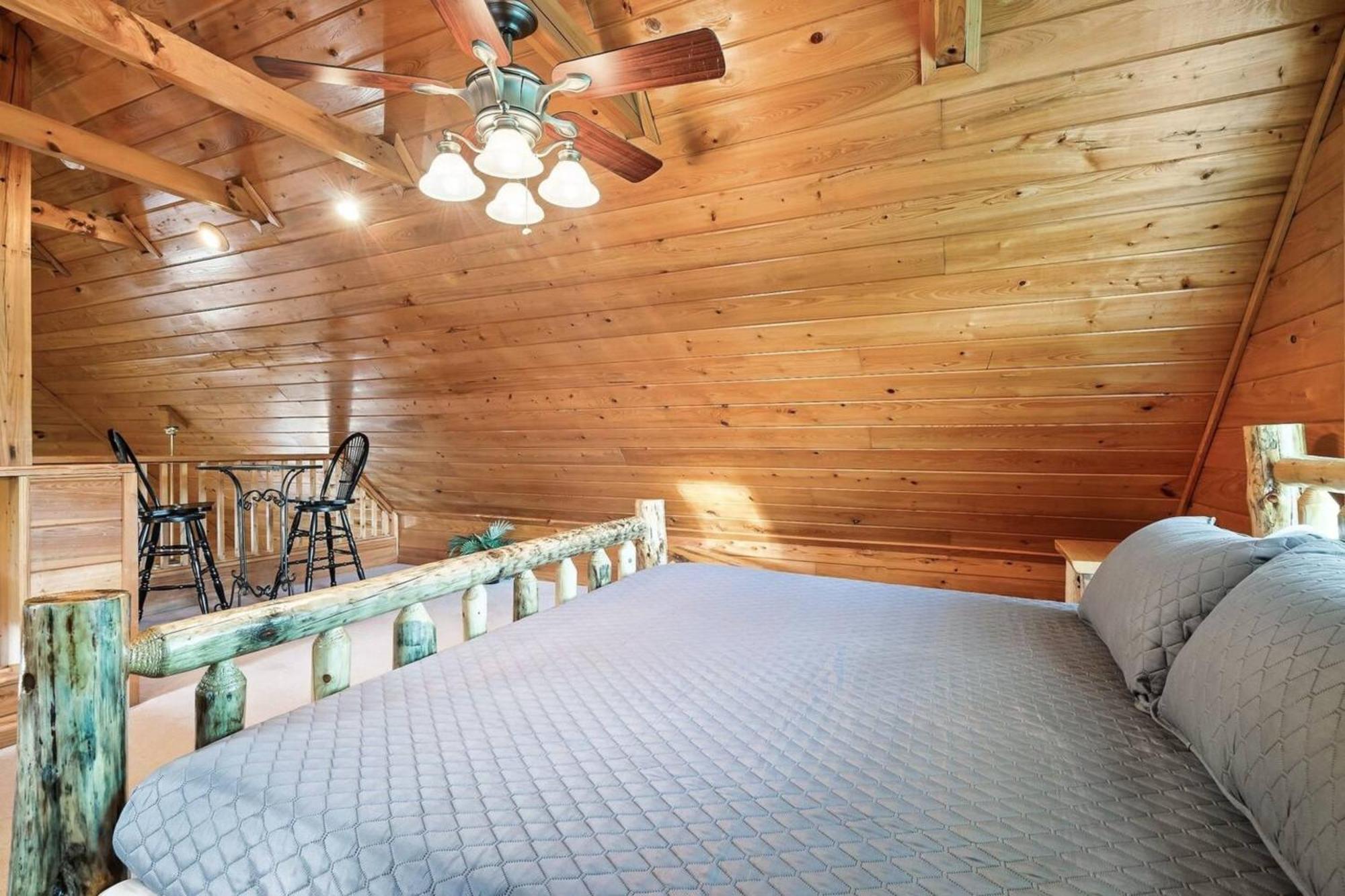 Lovely Near Gsmnp & Attractions -hot Tub! Gatlinburg