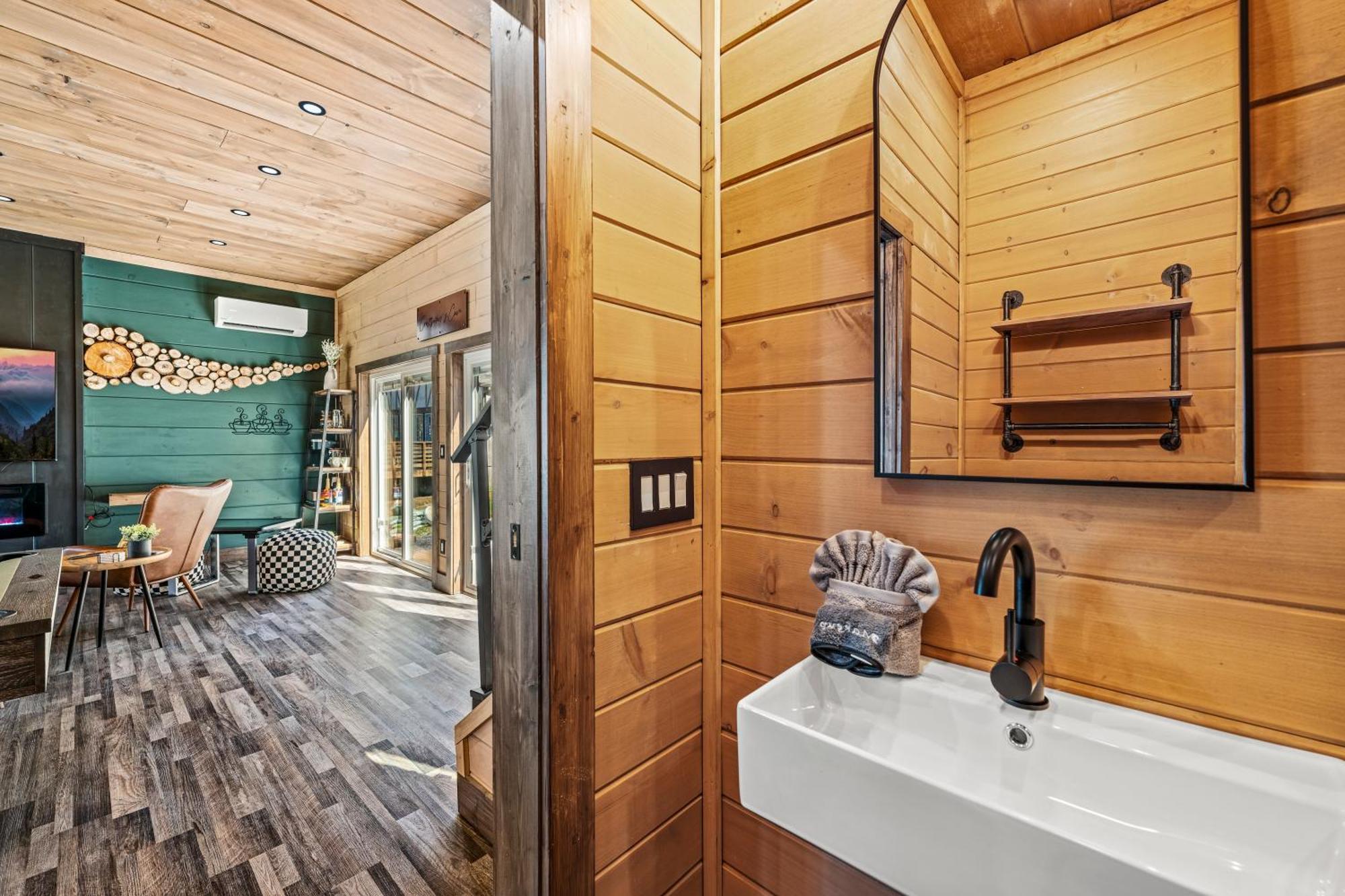 Chalet Craftsmans Cove