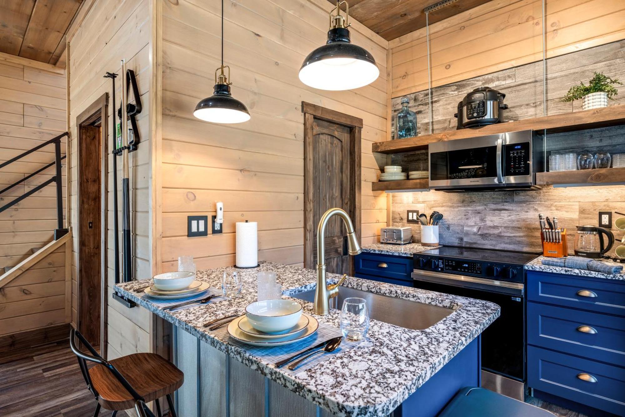 Craftsmans Cove Chalet
