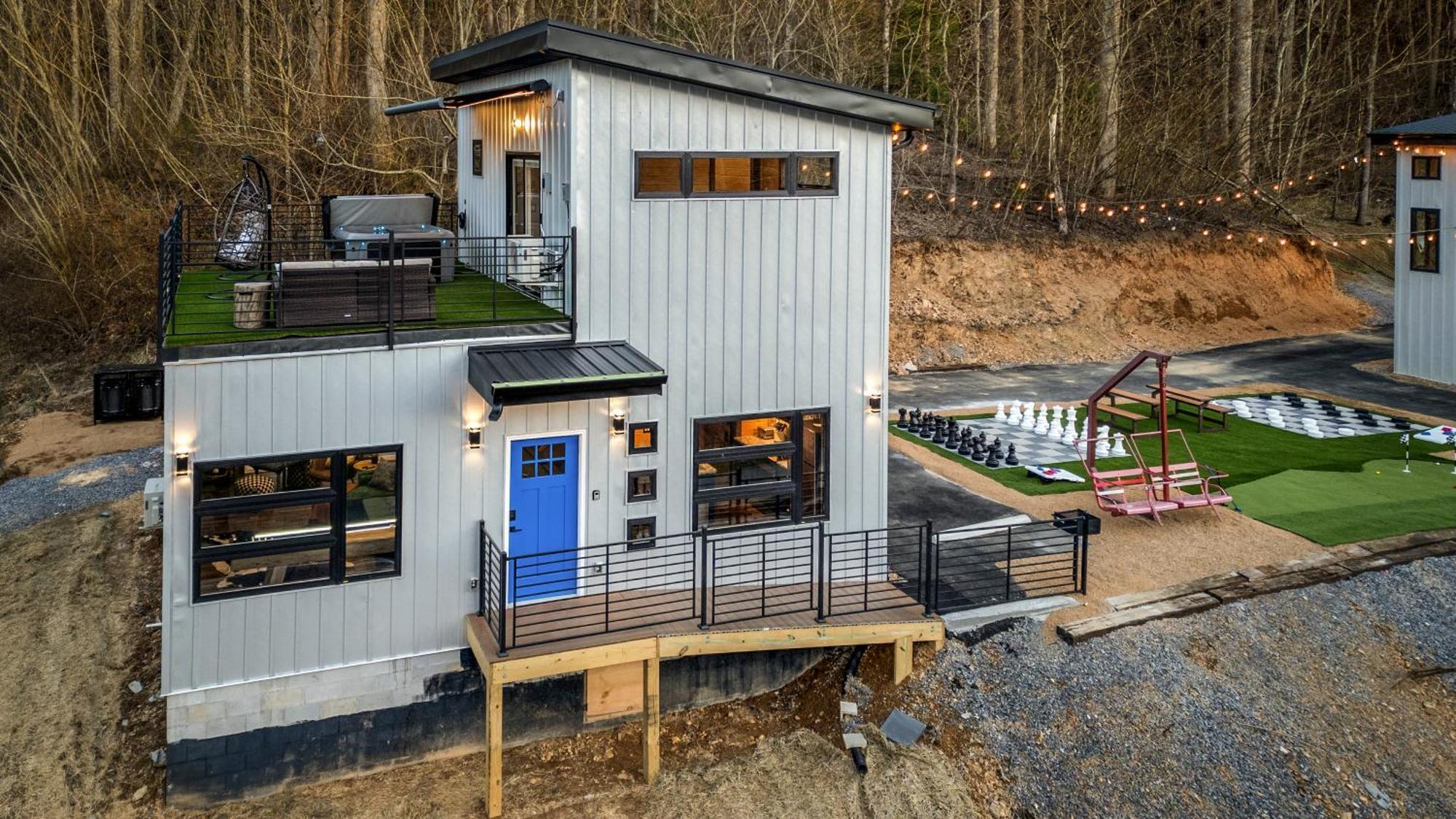 Craftsmans Cove Chalet *